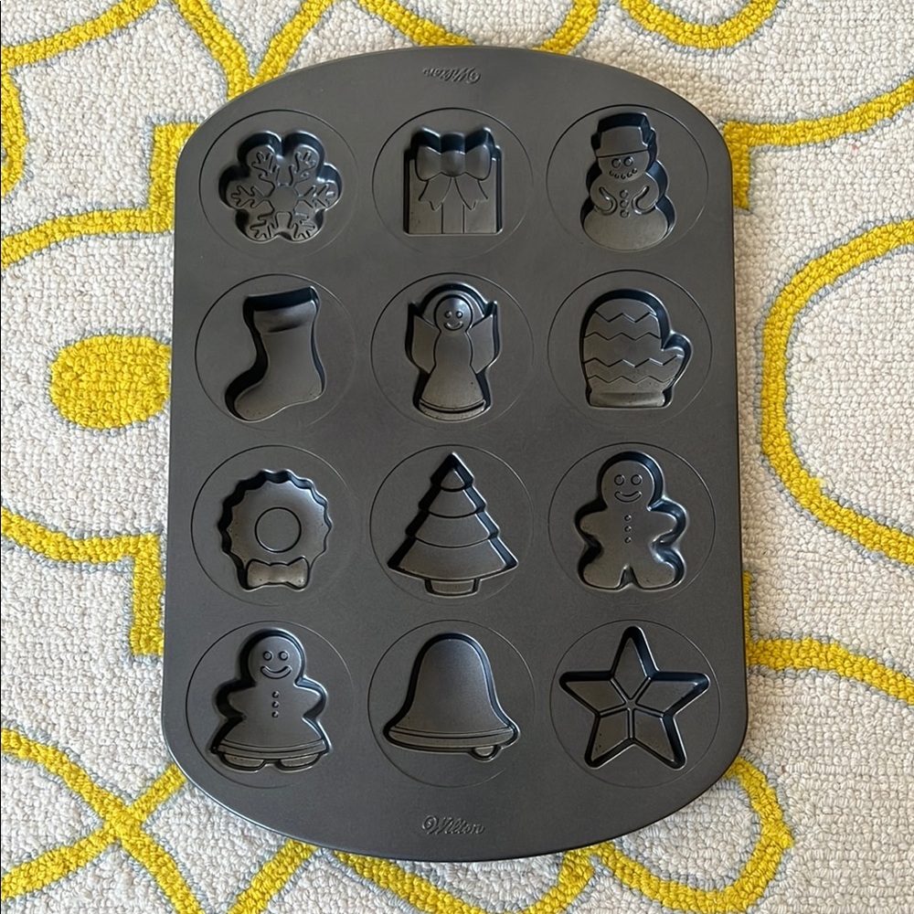 Wilton Holiday Cookie Pan